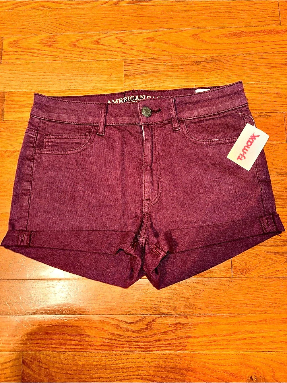 American Eagle Hi-Rise Shortie Shorts in Maroon Size 6 NWT